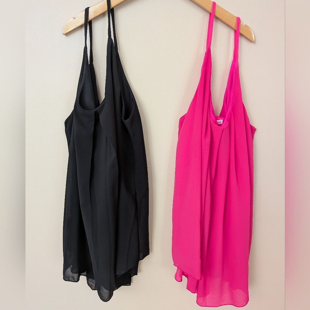 2 NWT JJ Perfection Pleated Camis - Hot Pink And Black - Size Small